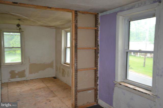 5011 Old Hanover Road Westminster, MD 21158 - Photo 11 of 24 Interior (General)