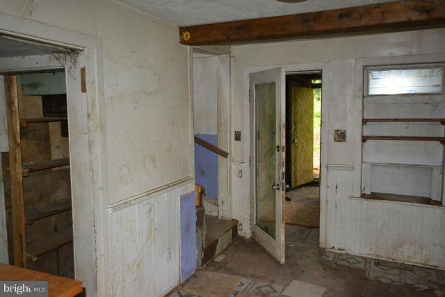 5011 Old Hanover Road Westminster, MD 21158 - Photo 20 of 24 Interior (General)