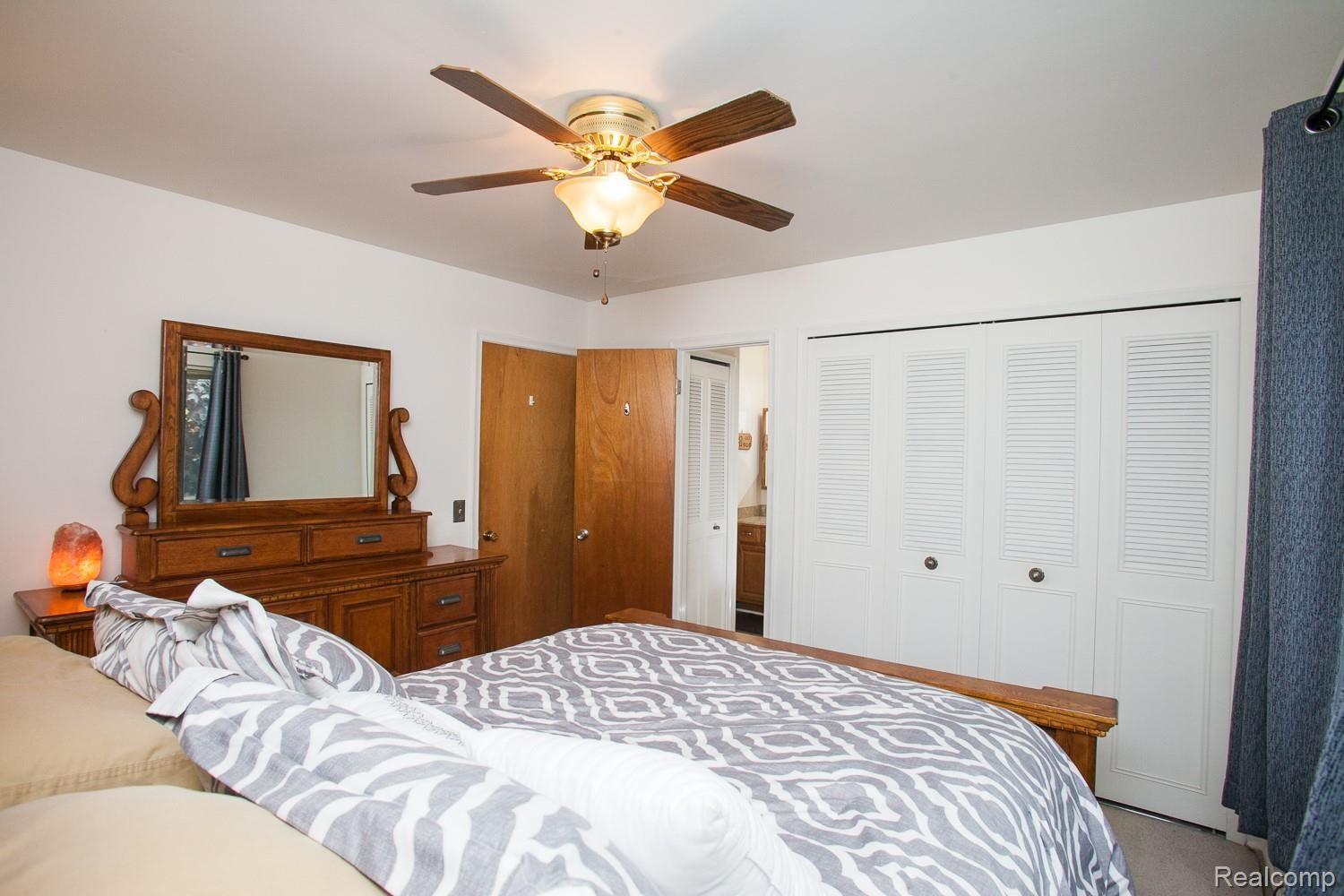 7109 Sharp Road Swartz Creek, MI 48473 - Photo 13 of 23 Master2.jpg