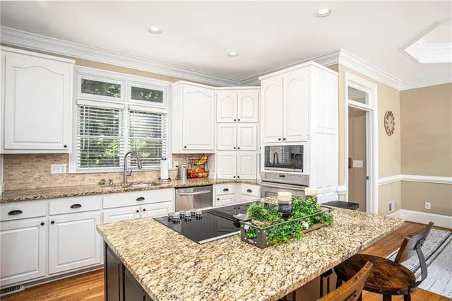 $649,900 | 395 Grove Ridge Drive, Loganville, GA 30052