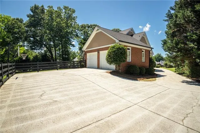 $649,900 | 395 Grove Ridge Drive, Loganville, GA 30052