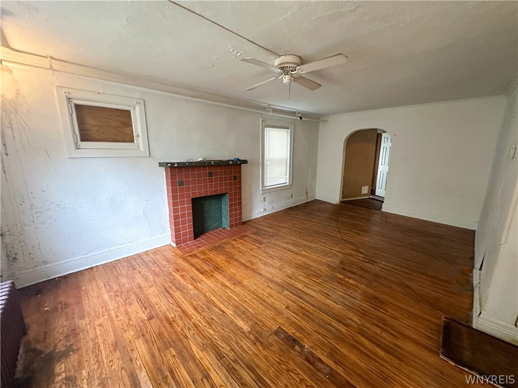 32 Custer Street Buffalo, NY 14214 - Photo 4 of 17