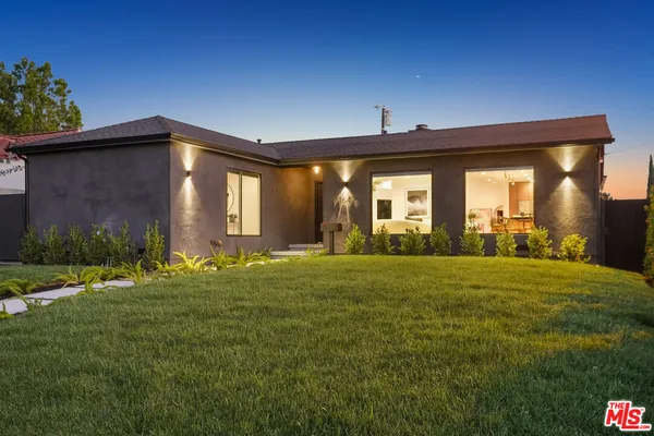 $1,795,000 | 11642 Hartsook Street, Valley Village, CA 91601