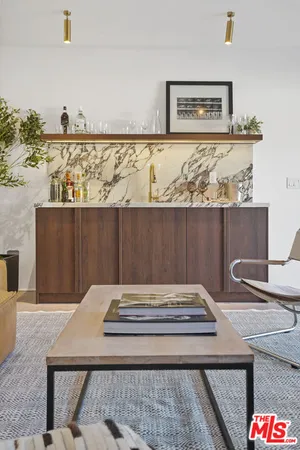 $1,795,000 | 11642 Hartsook Street, Valley Village, CA 91601
