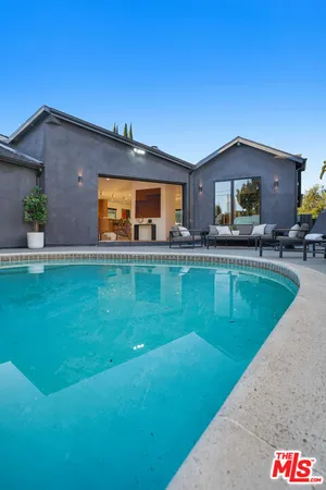 $1,795,000 | 11642 Hartsook Street, Valley Village, CA 91601
