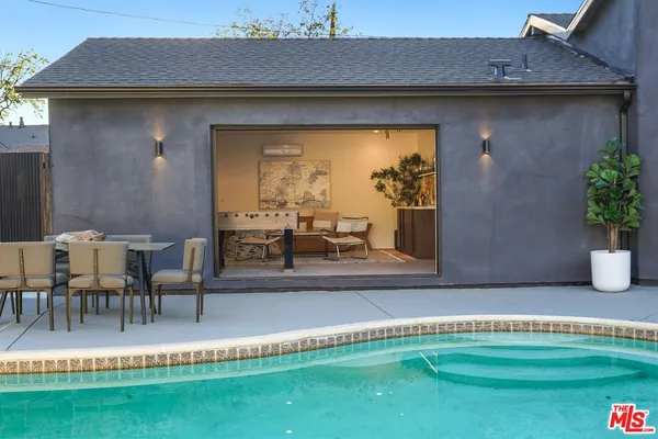 $1,795,000 | 11642 Hartsook Street, Valley Village, CA 91601