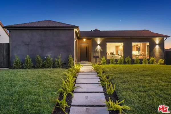 $1,795,000 | 11642 Hartsook Street, Valley Village, CA 91601