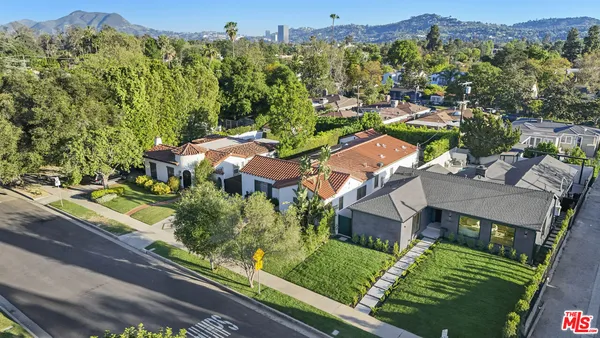 $1,795,000 | 11642 Hartsook Street, Valley Village, CA 91601