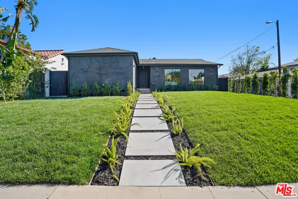 $1,795,000 | 11642 Hartsook Street, Valley Village, CA 91601