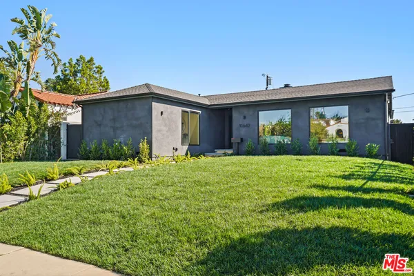 $1,795,000 | 11642 Hartsook Street, Valley Village, CA 91601