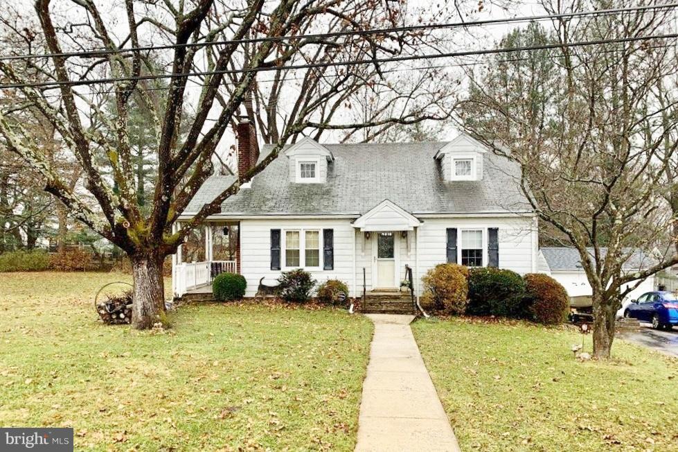 4510 Robosson Road Randallstown, MD 21133 - Photo 1 of 3 Adorable Cape Cod with side porch