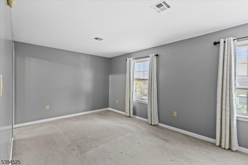 839 Valley Street Union, NJ 07088 - Photo 12 of 27