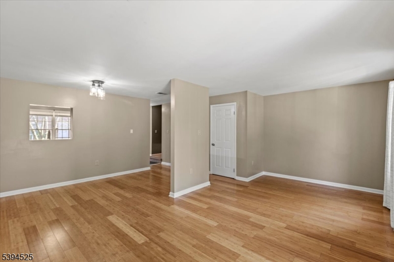 839 Valley Street Union, NJ 07088 - Photo 6 of 27