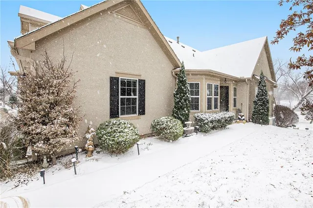 $405,000 | 2105 Northeast 107th Terrace, Kansas City, MO 64155