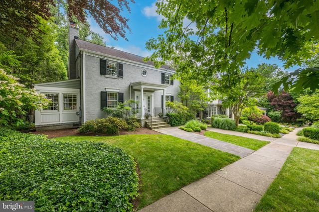$2,160,000 | 4820 Drummond Avenue, Chevy Chase, MD 20815