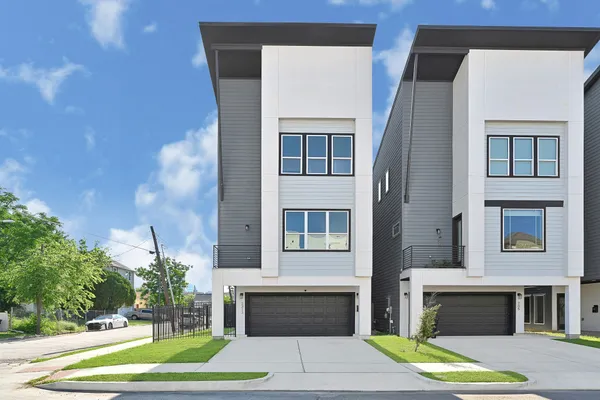 $2,500 | 3313 Baer Street, Houston, TX 77020