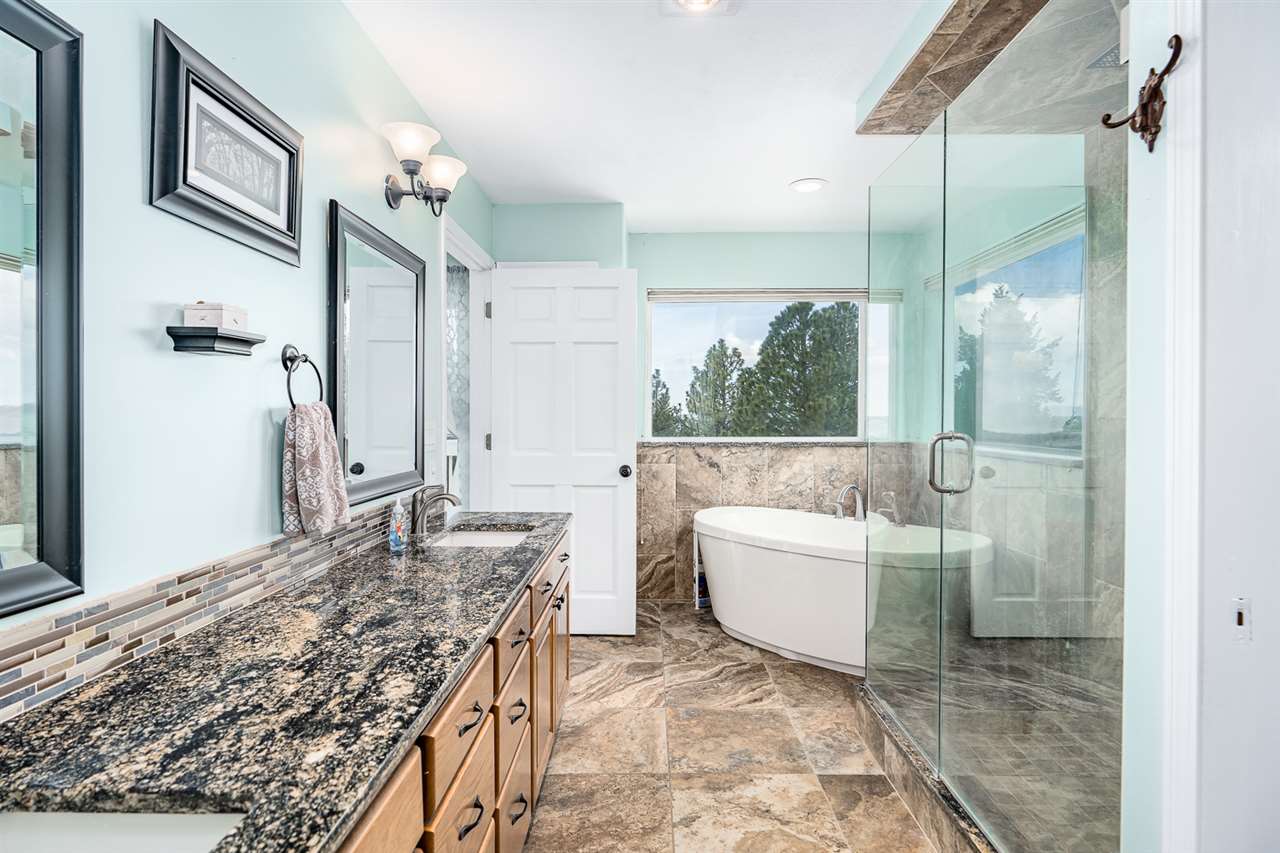 12801 North Madison Road Spokane, WA 99217 - Photo 9 of 20