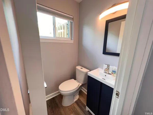 $1,800 | 220 Elizabeth Street, Unit E6, Chapel Hill, NC 27514