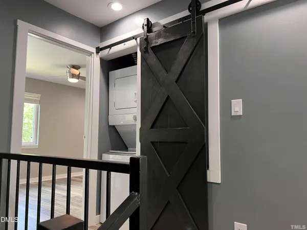 $1,800 | 220 Elizabeth Street, Unit E6, Chapel Hill, NC 27514