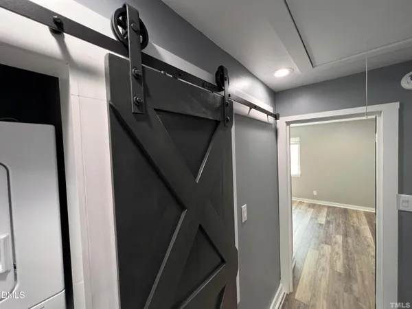 $1,800 | 220 Elizabeth Street, Unit E6, Chapel Hill, NC 27514