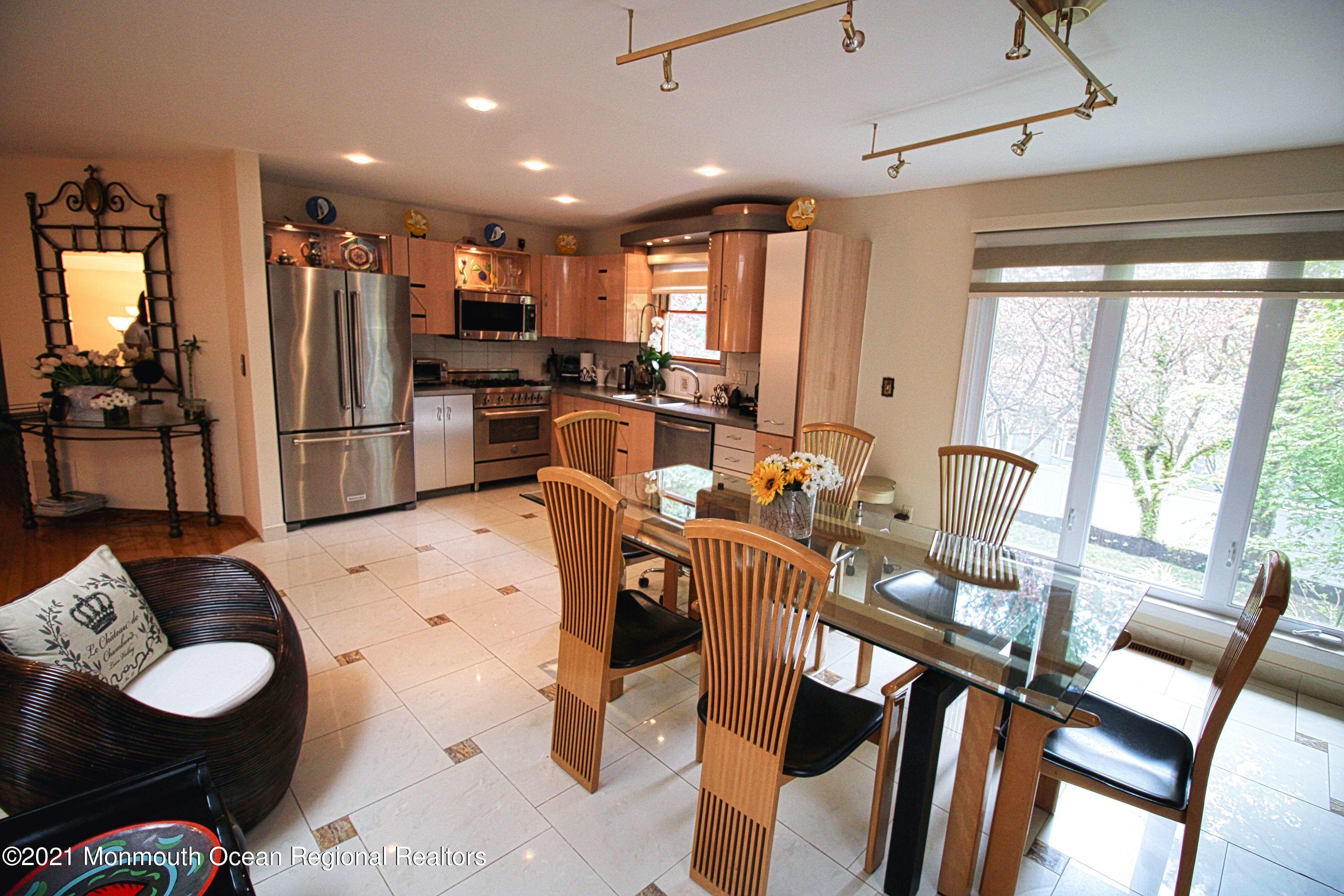 41 Friendship Road Howell, NJ 07731 - Photo 4 of 14 IMG_0357