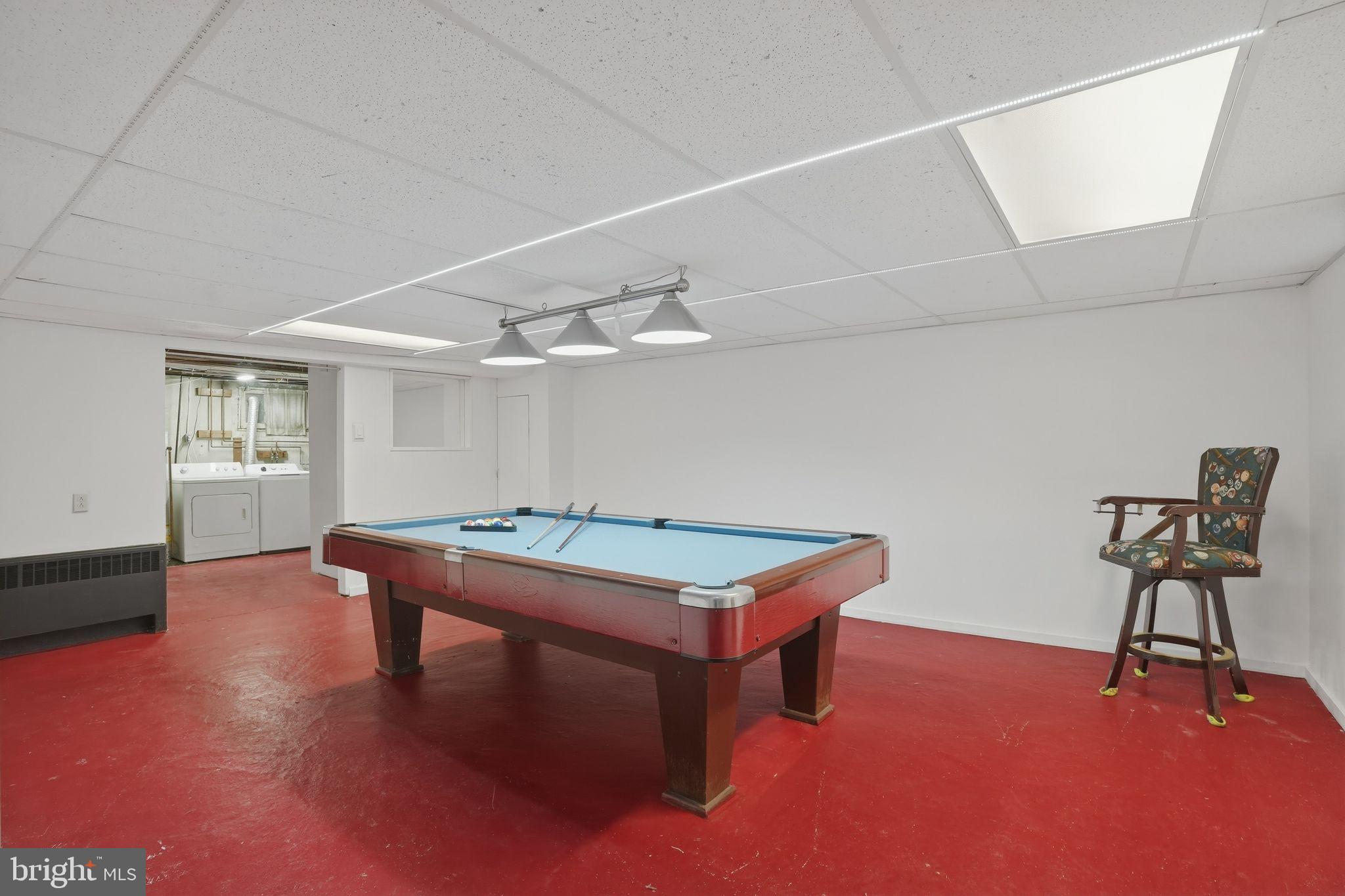 616 Hey Lane Springfield, PA 19064 - Photo 29 of 35 a room with furniture and wooden floor