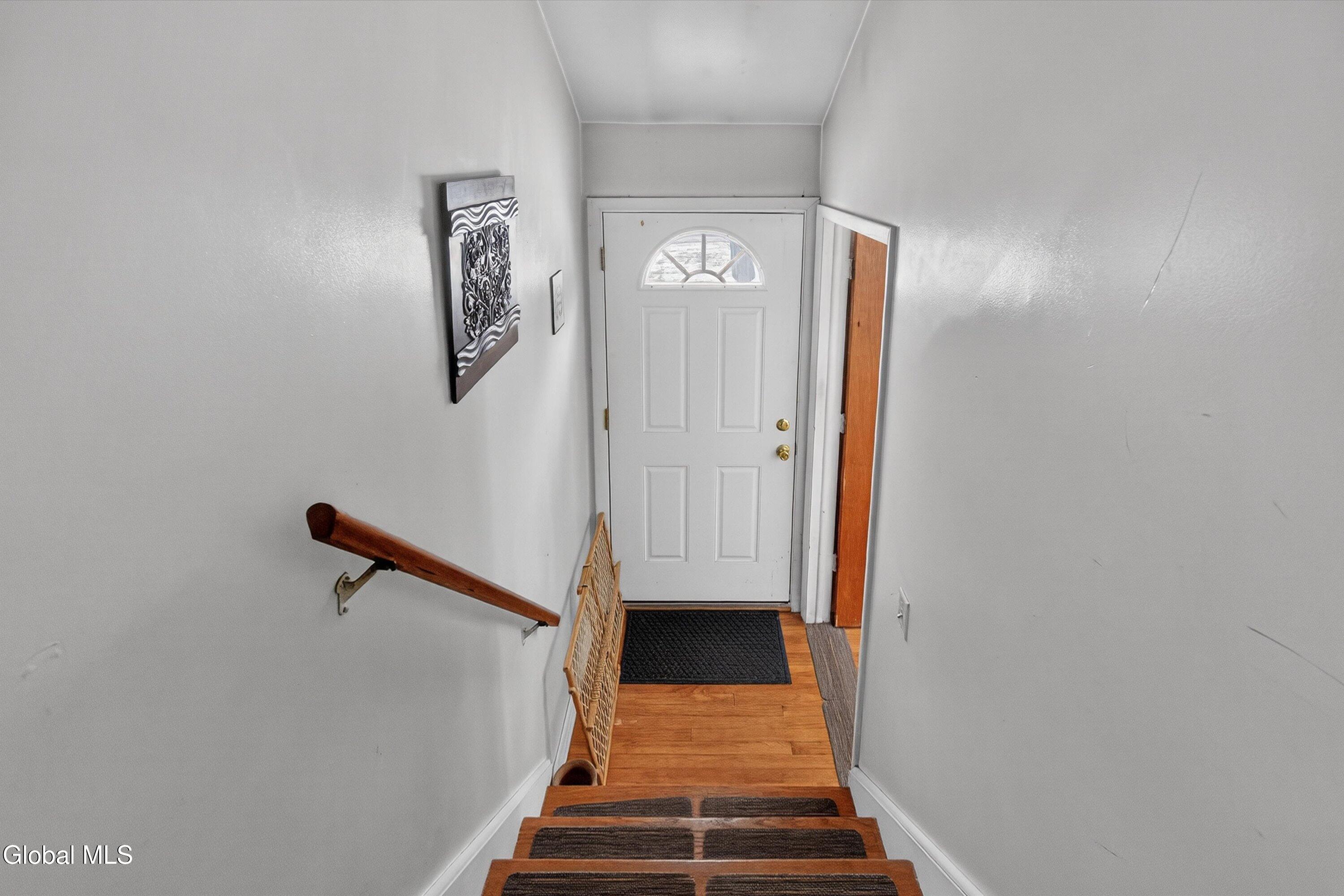 971 Kings Road Colonie, NY 12303 - Photo 19 of 45 37-971 Kings Rd-37