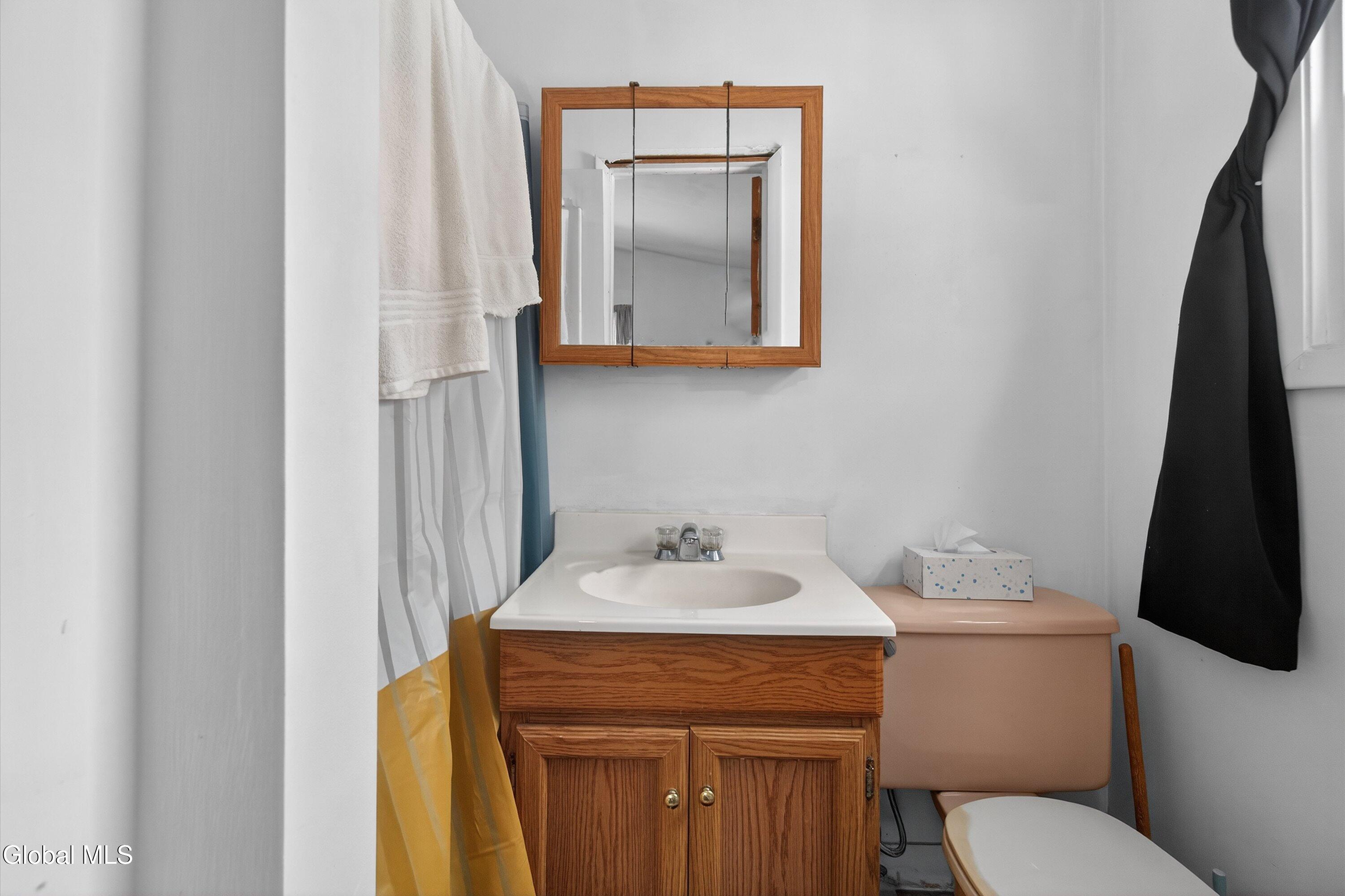 971 Kings Road Colonie, NY 12303 - Photo 24 of 45 01-971 Kings Rd-1