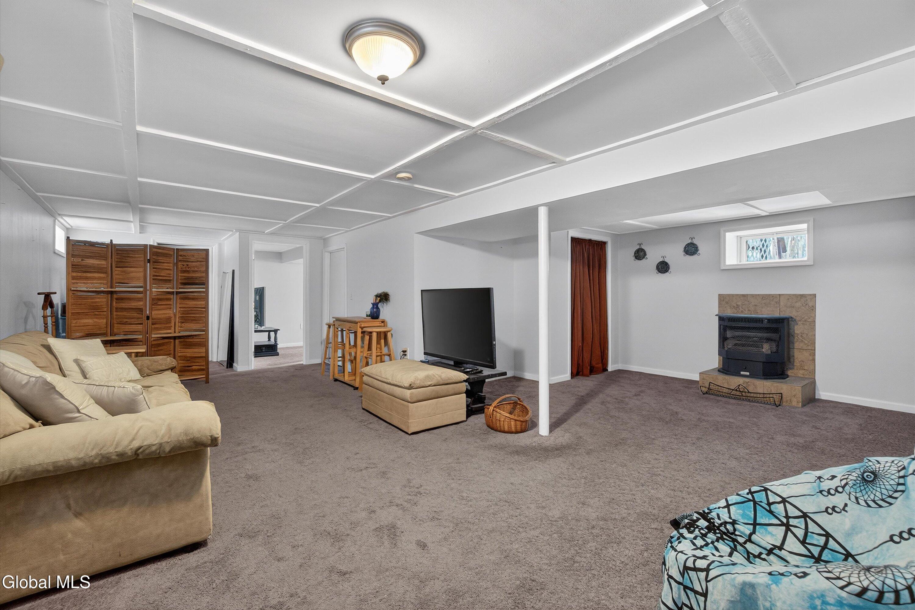 971 Kings Road Colonie, NY 12303 - Photo 28 of 45 07-971 Kings Rd-7