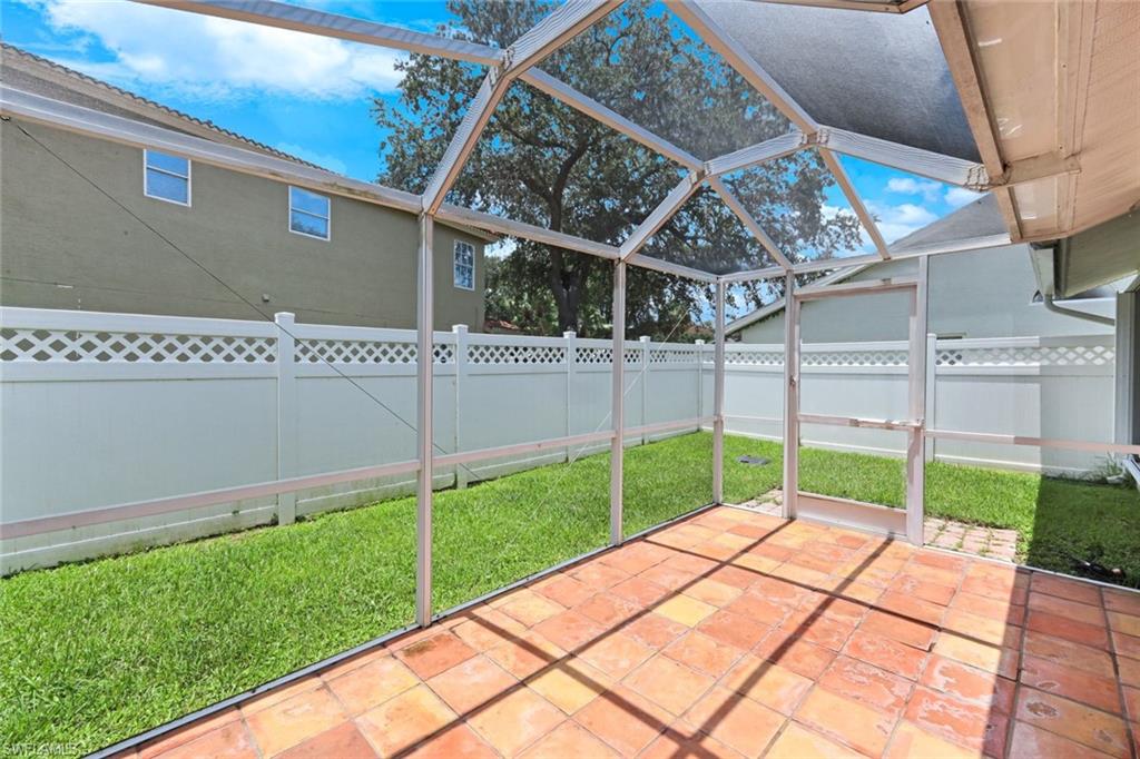 12800 Eagle Pointe Circle Fort Myers, FL 33913 - Photo 23 of 28