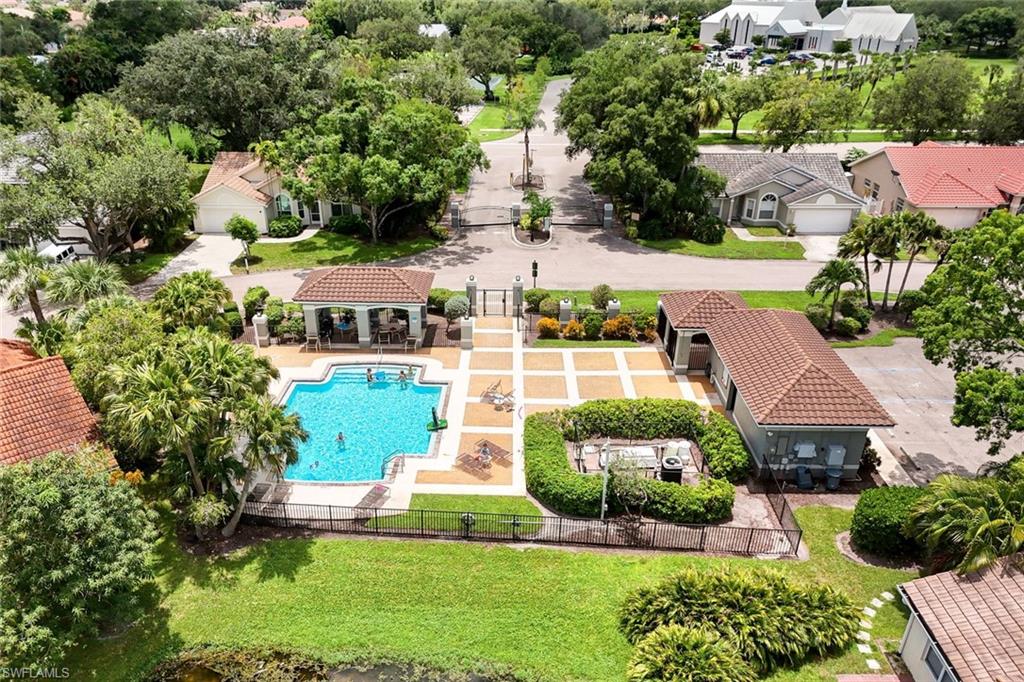 12800 Eagle Pointe Circle Fort Myers, FL 33913 - Photo 26 of 28 an aerial view of a house with a garden