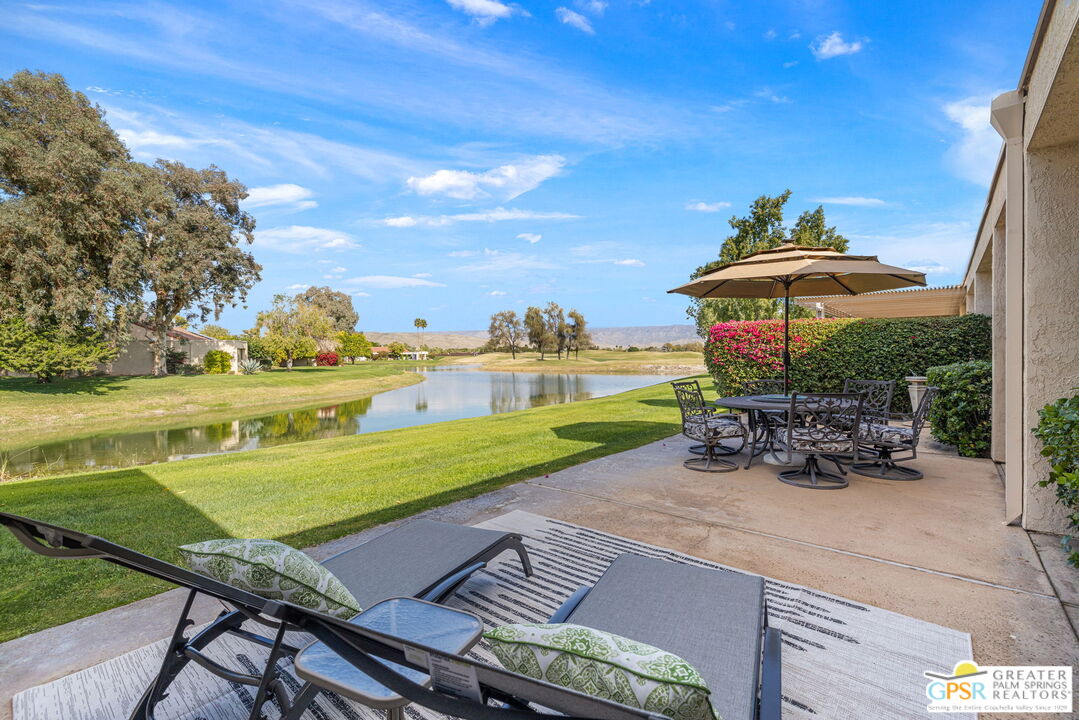 651 Hospitality Drive Rancho Mirage, CA 92270 - Photo 4 of 44