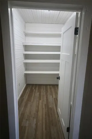 $319,000 | 514 East Linn Street, Huntington, TX 75949