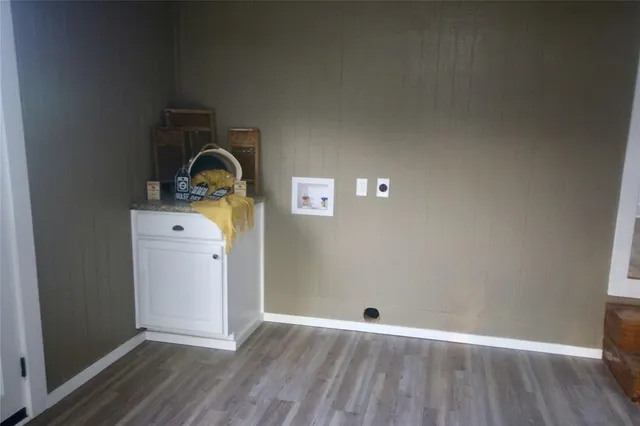 $319,000 | 514 East Linn Street, Huntington, TX 75949