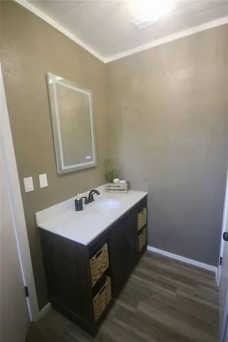 $319,000 | 514 East Linn Street, Huntington, TX 75949