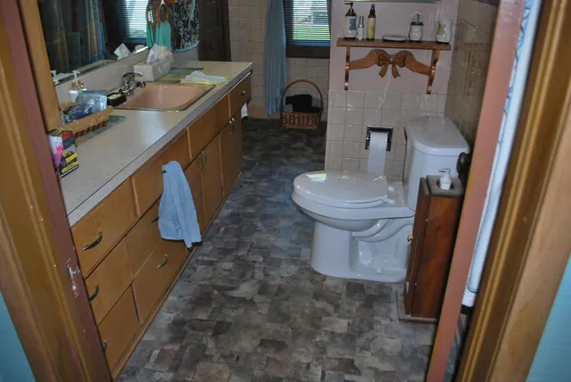 $109,900 | 119 South James Street, Fairmont, MN 56031