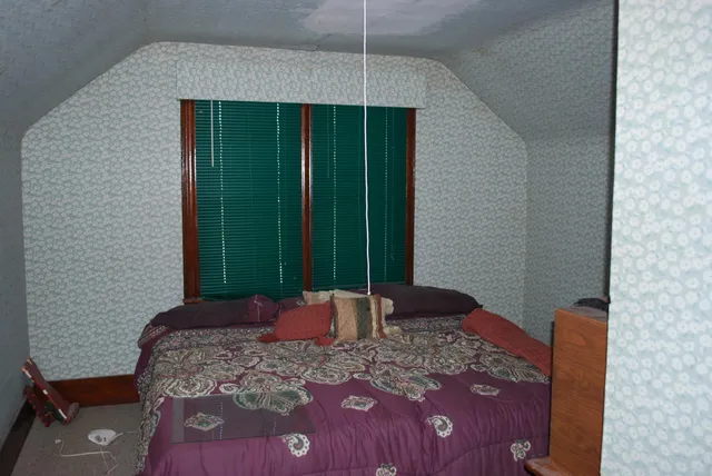 $109,900 | 119 South James Street, Northrop, MN 56031