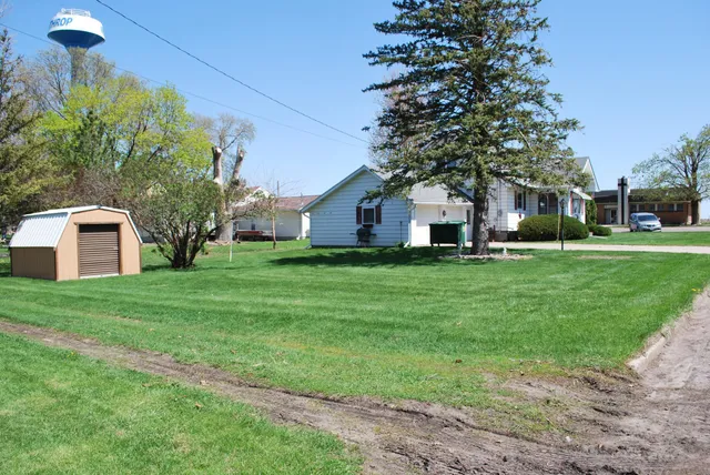 $109,900 | 119 South James Street, Fairmont, MN 56031