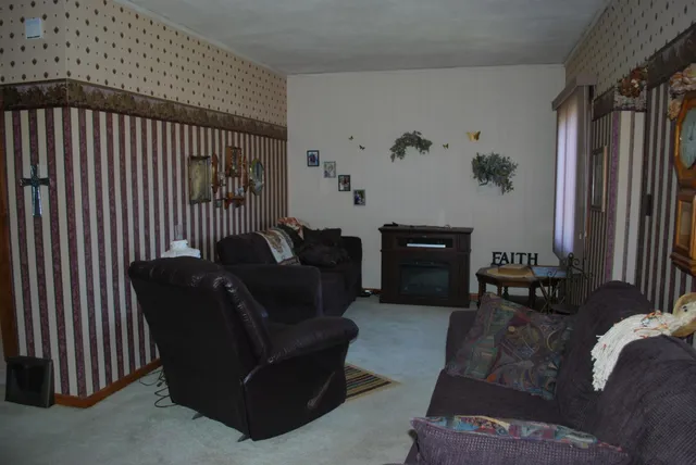 $109,900 | 119 South James Street, Northrop, MN 56031