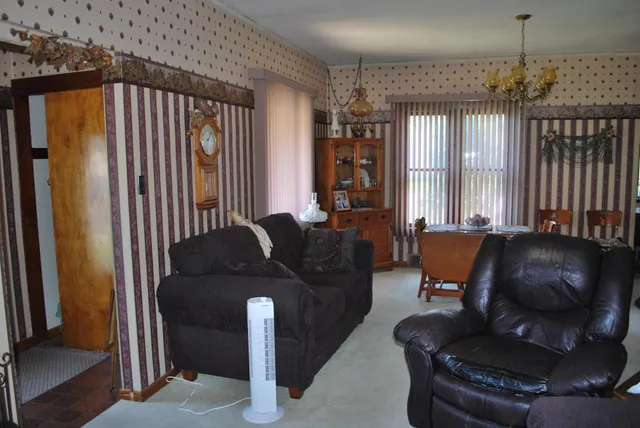 $109,900 | 119 South James Street, Fairmont, MN 56031