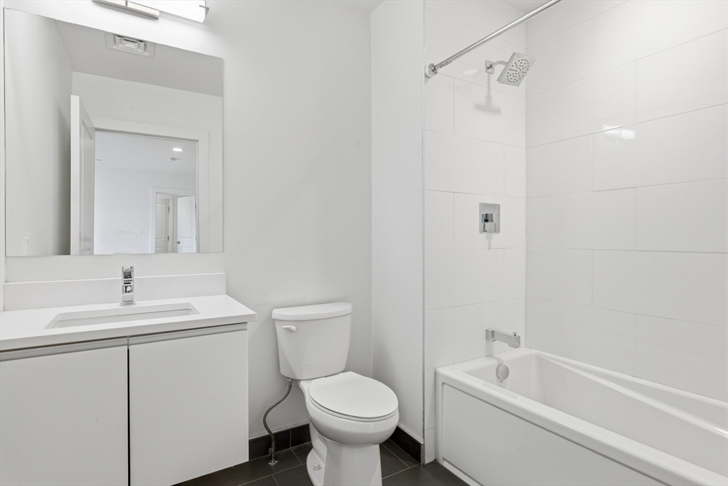 16 Boardman Street, Unit 202 Boston, MA 02128 - Photo 15 of 23