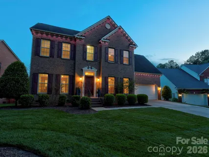 $875,000 | 15505 Robsart Court, Charlotte, NC 28277