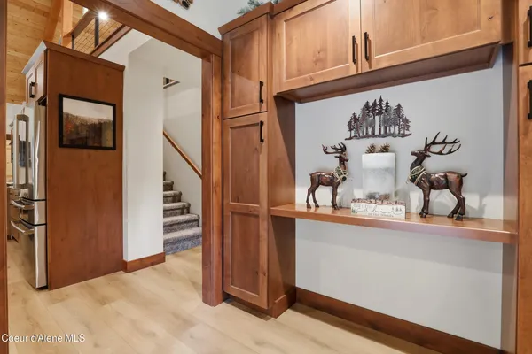 $2,000,000 | 12794 North Boyer Road, Sandpoint, ID 83864