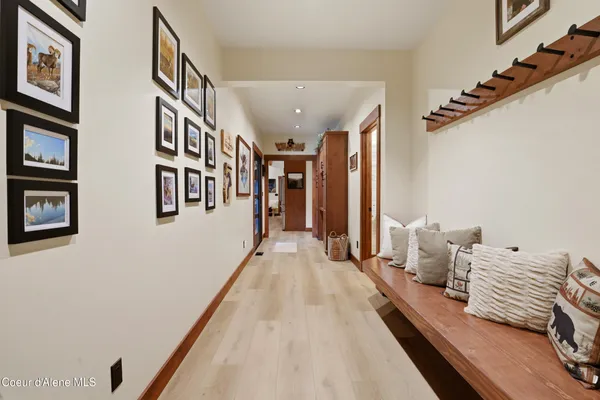 $2,000,000 | 12794 North Boyer Road, Sandpoint, ID 83864