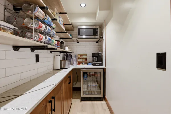 $2,000,000 | 12794 North Boyer Road, Sandpoint, ID 83864