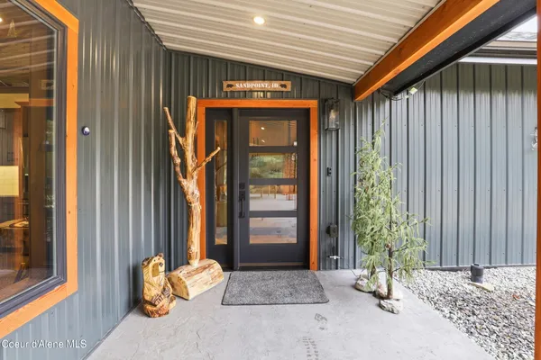 $2,000,000 | 12794 North Boyer Road, Sandpoint, ID 83864