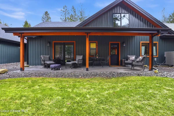 $2,000,000 | 12794 North Boyer Road, Sandpoint, ID 83864