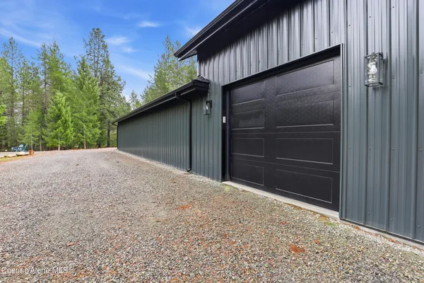 $2,000,000 | 12794 North Boyer Road, Sandpoint, ID 83864