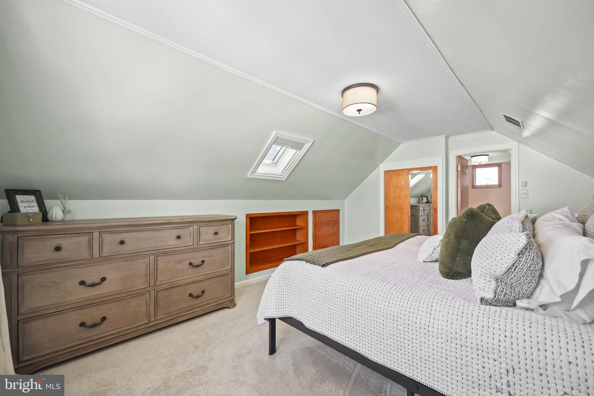 17 Maguire Road Hamilton, NJ 08690 - Photo 27 of 37 a bedroom with a bed and a dresser