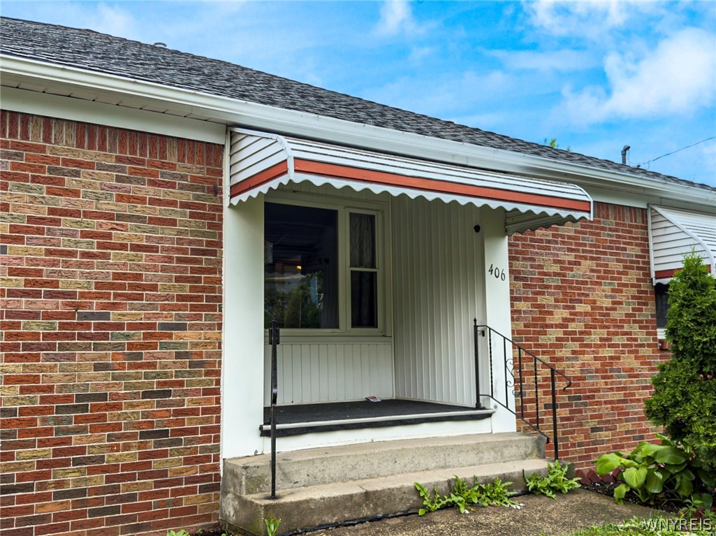 406 Callodine Avenue Amherst, NY 14226 - Photo 4 of 31